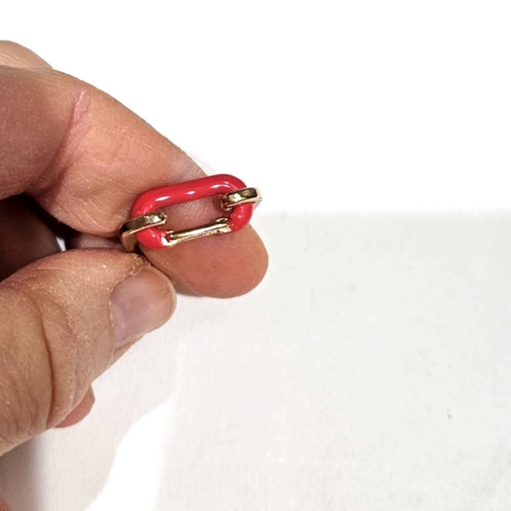Orange rectangle ring